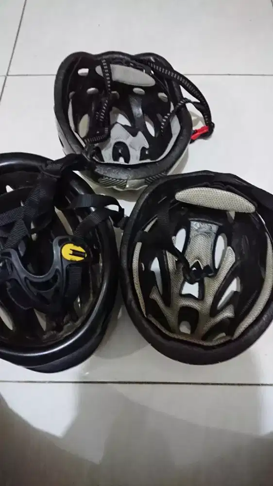 Helm sepeda 3 unit murah