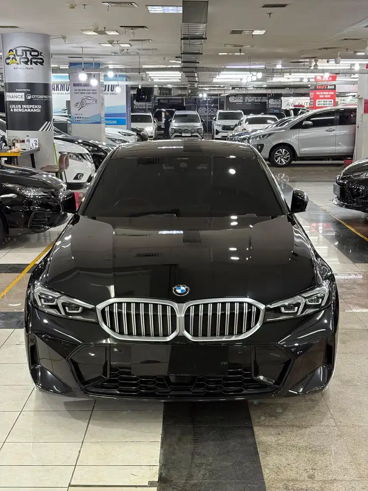 BMW 320i 2023 km low