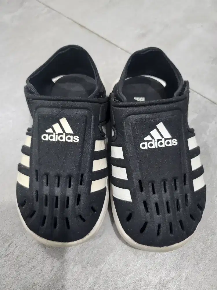 Sepatu Adidas Anak