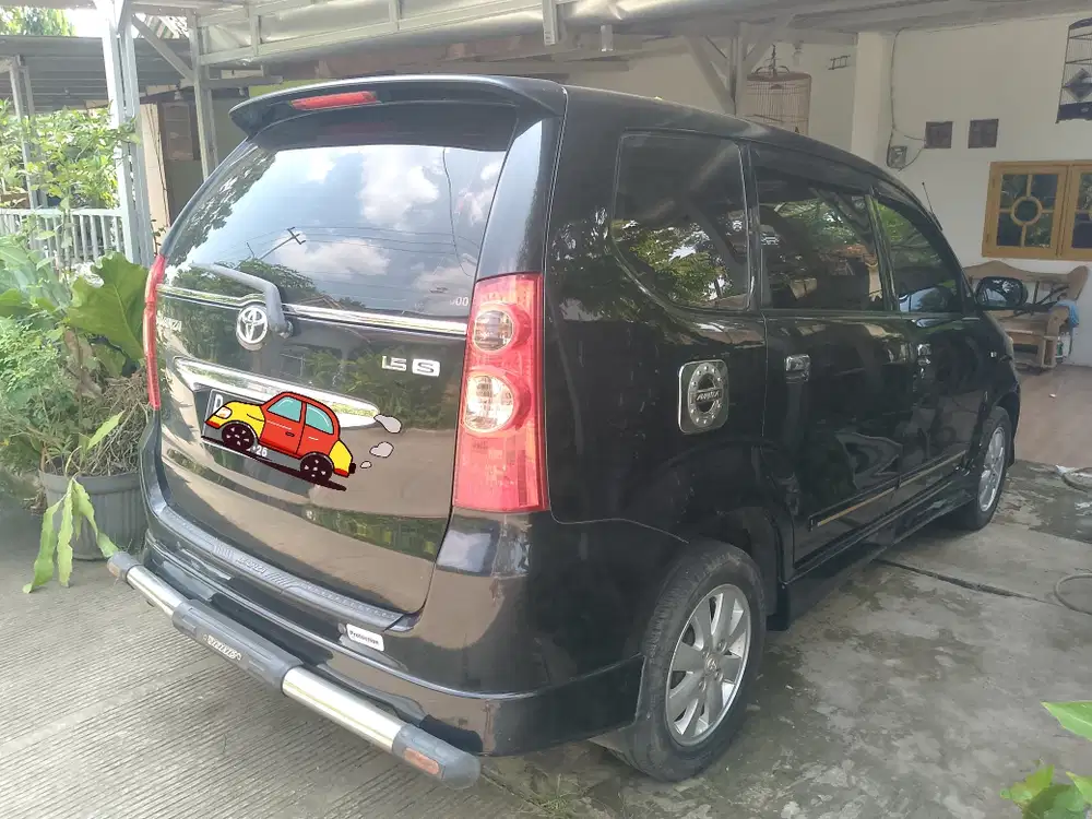 Toyota Avanza 2011 Bensin