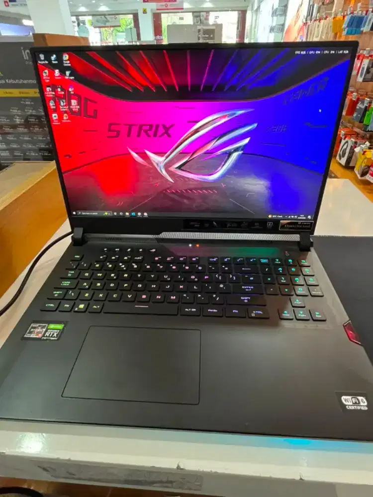 Laptop ROG Strix G733QSA
