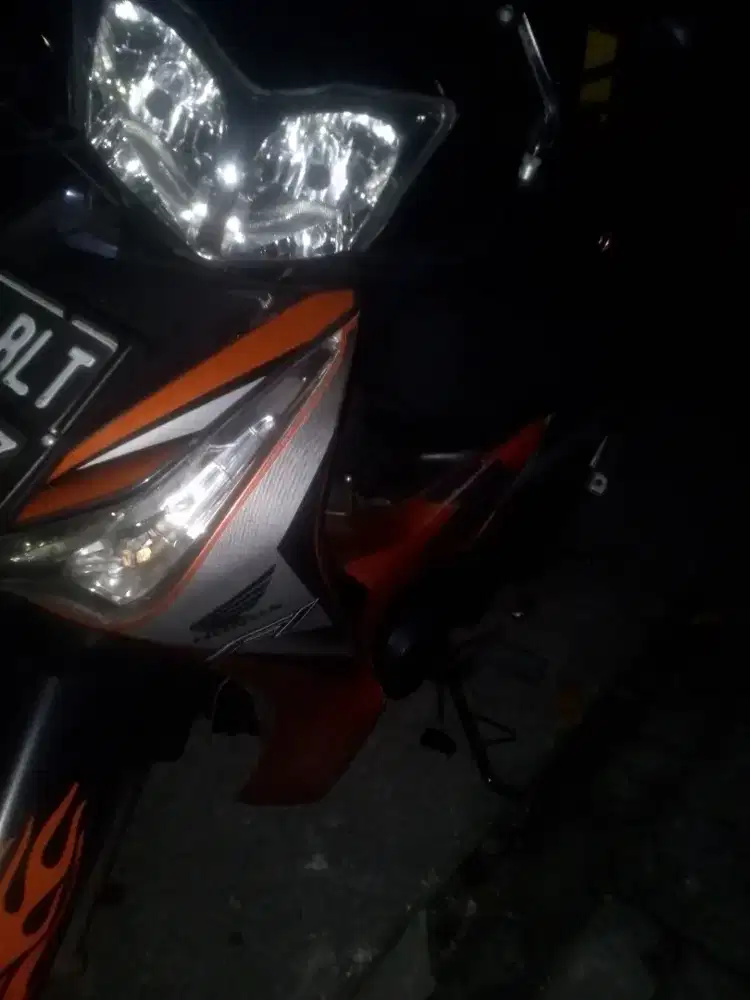 Jual Honda Supra x125 helmin tahun 2012 pajak telat 2th