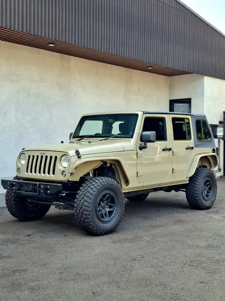 Jeep Wrangler 28 Sport 4 Door AT