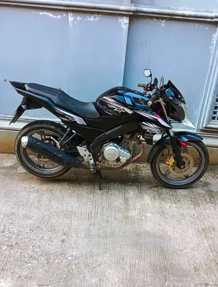 Yamaha Vixion 2014 kesayangan Rawatam Kinclong Lengkap tinggal pakai