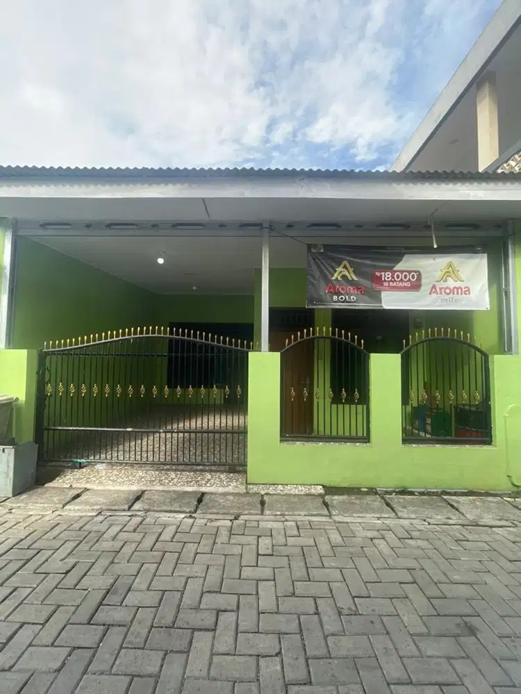 Rumah dikontrakan pertahun daerah pondok jagung tangsel
