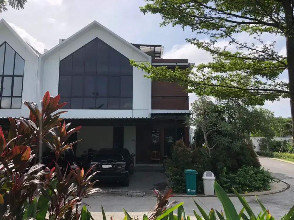 Rumah 3 Lantai Semi Furnished di Citra Garden Puri