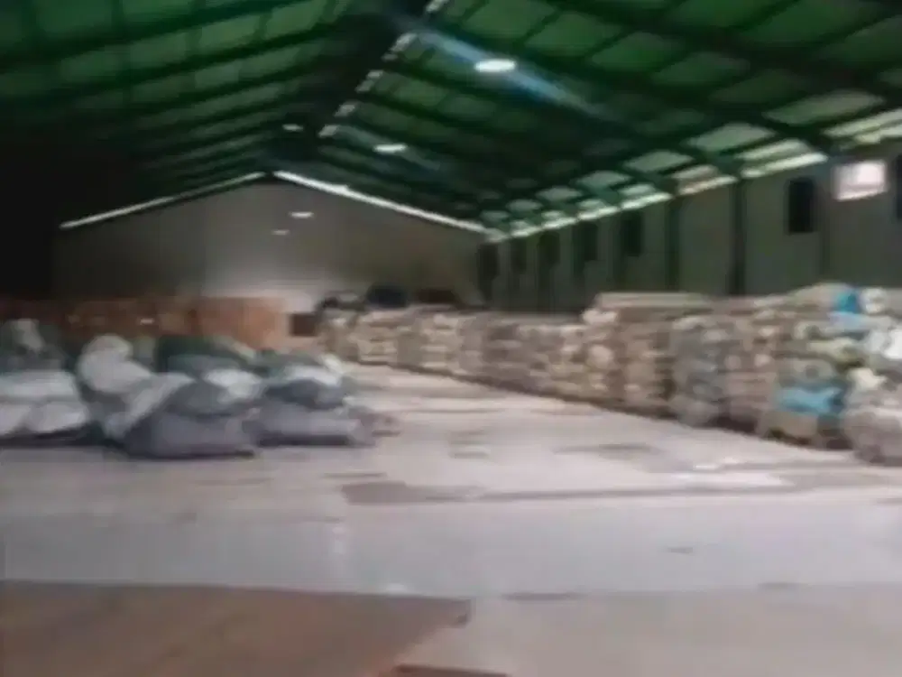Disewakan Cepat Gudang Jati Uwung Siap Pakai