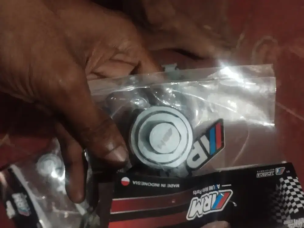 Tutup oli filter honda dan yamaha