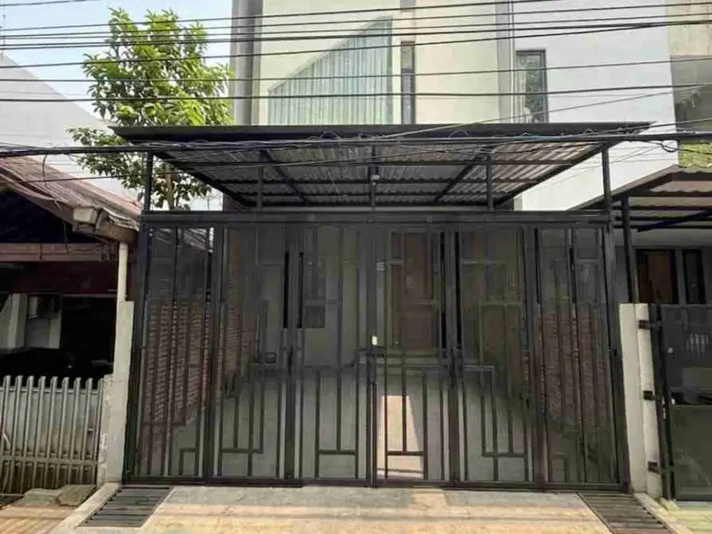 JUAL CEPAT RUMAH DEKAT MKG DALAM KOMPLEK KELAPA GADING