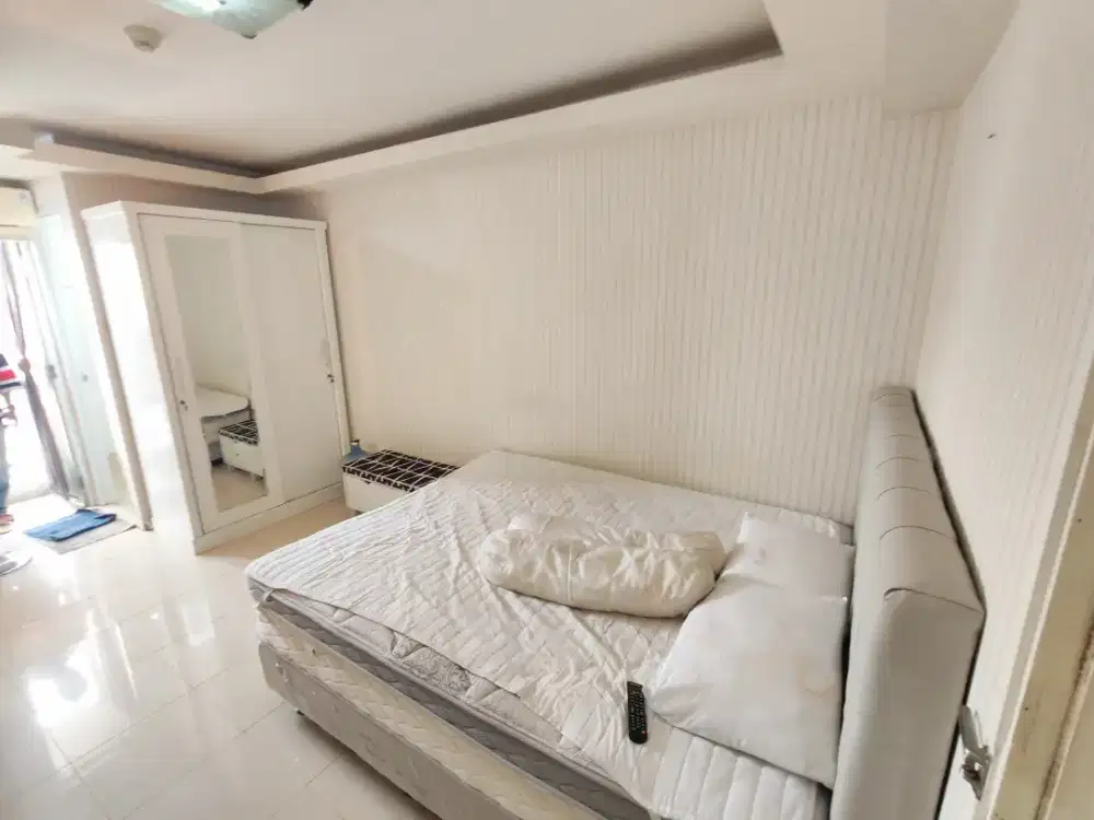 DISEWA MURAH BASSURA CITY STUDIO FURNISH ATAS MALL