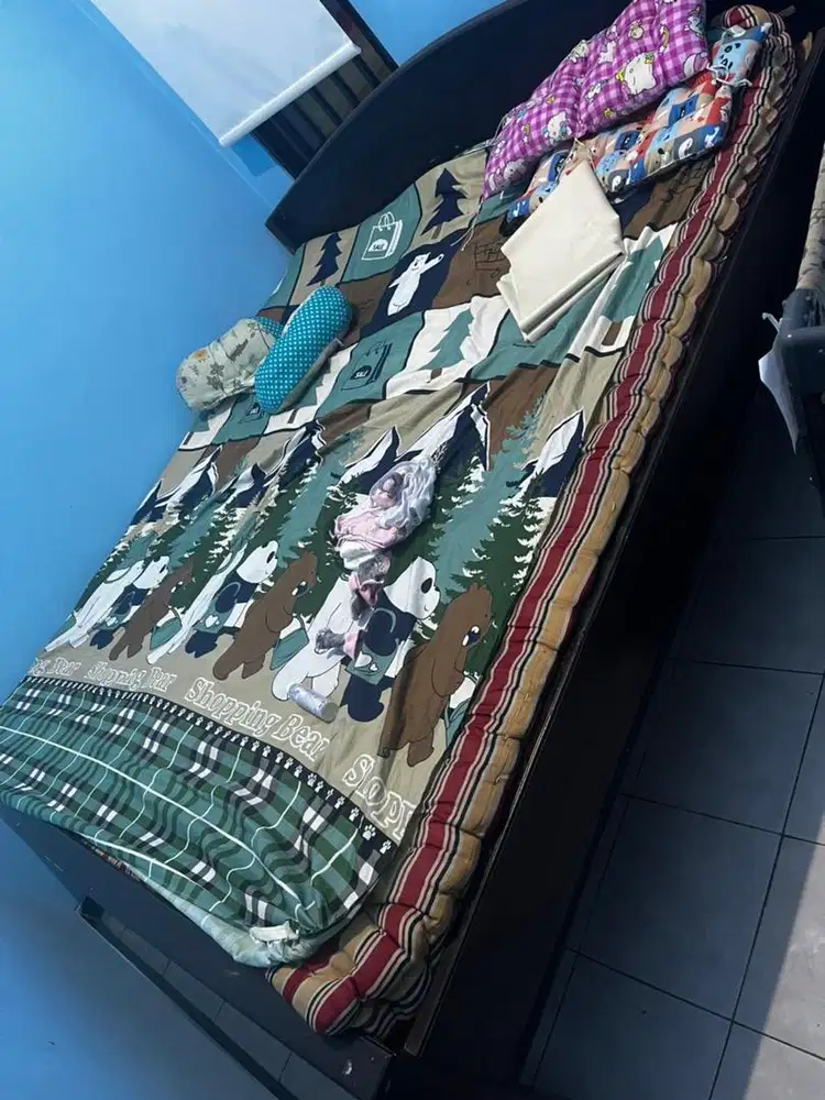 Dipan Kayu Jati