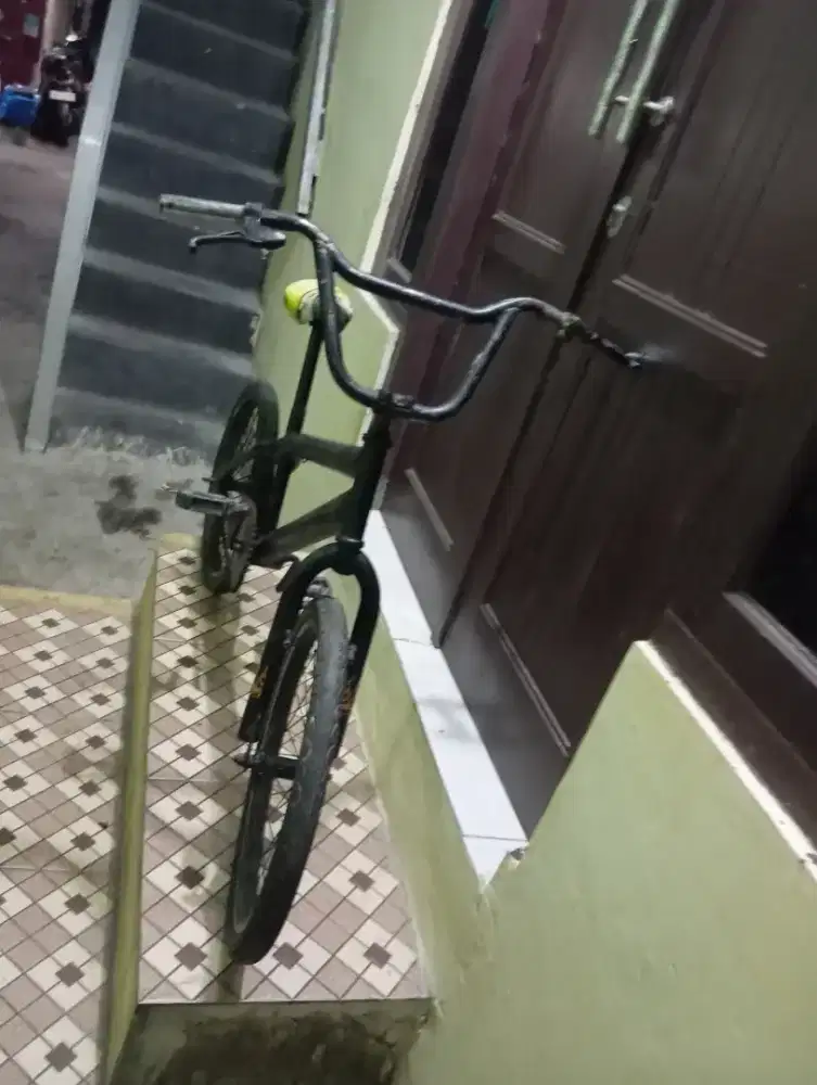 Di jual sepeda BMX
