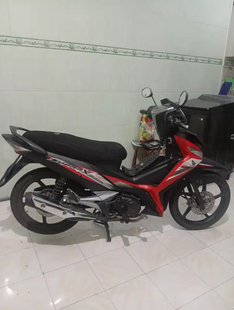 Dijual honda Supra X 125 CW 2020