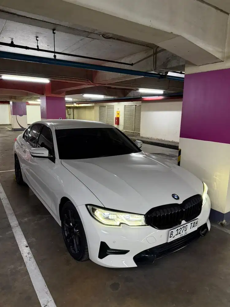 BMW 320i G20 tahun pemakaian 2020