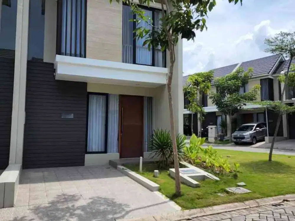 Jual Cepat Rumah Northwest Lake samping taman