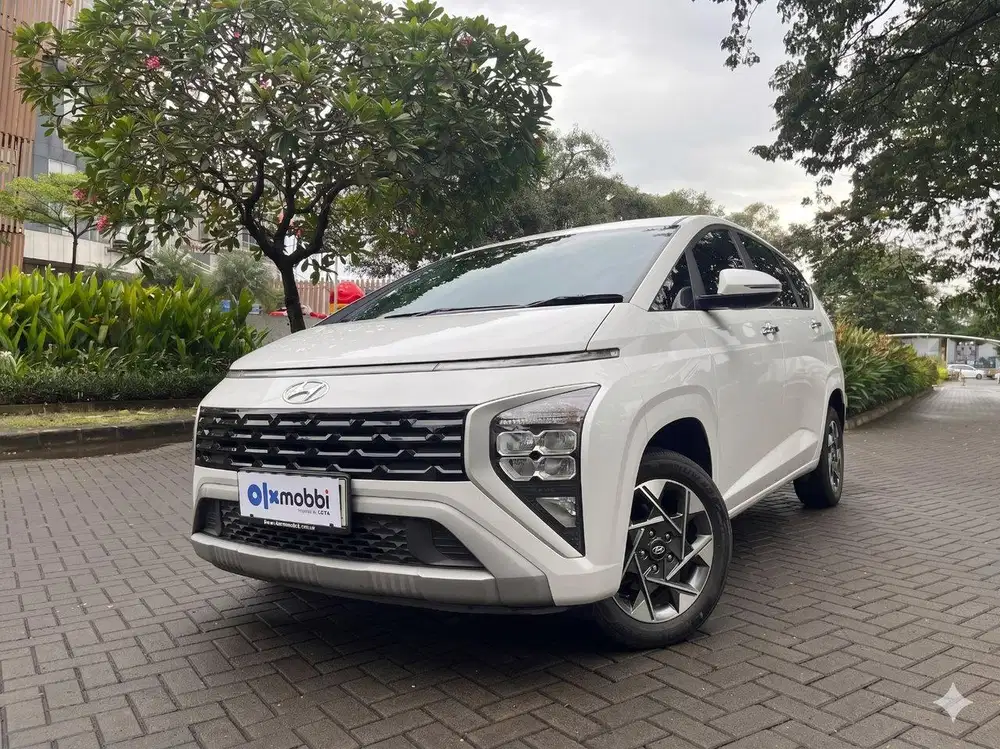 DP 1 JUTA Hyundai Stargazer 1.5 Prime Bensin-AT 2025 Putih CDZXB