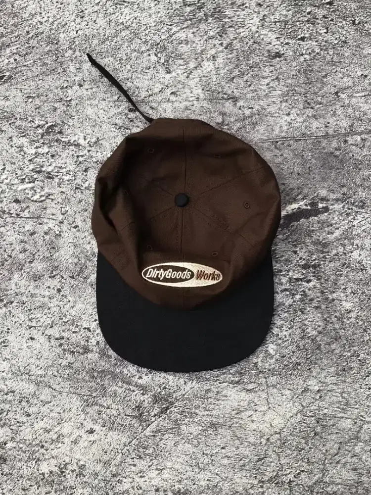 Topi Dirty Goods Works 6 Panel Brown Black Two Tone Six Panel