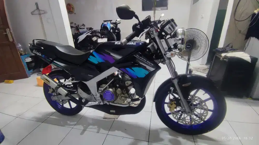 kawasaki ninja R - ss