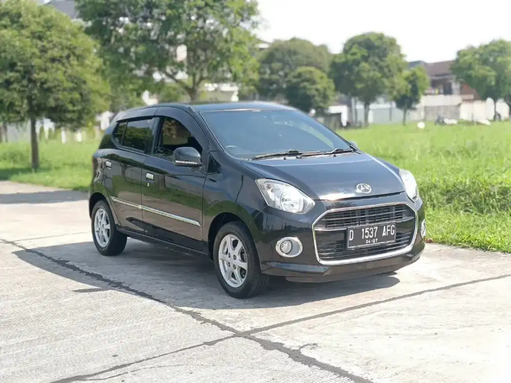 Ayla X 1,0 Manual 2017 Hitam