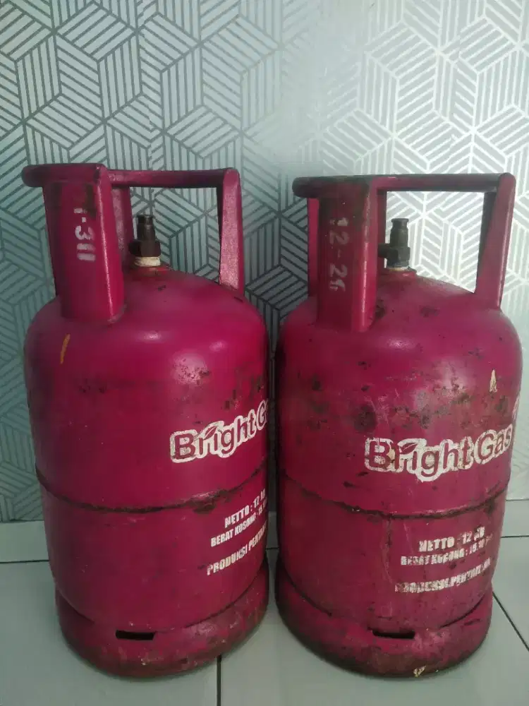 Tabung Gas 12 kg pink