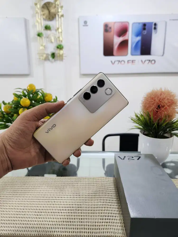 Vivo V27 5G Ram 8+8Gb/ 256Gb Fullset Mulus Original 100% Bergaransi