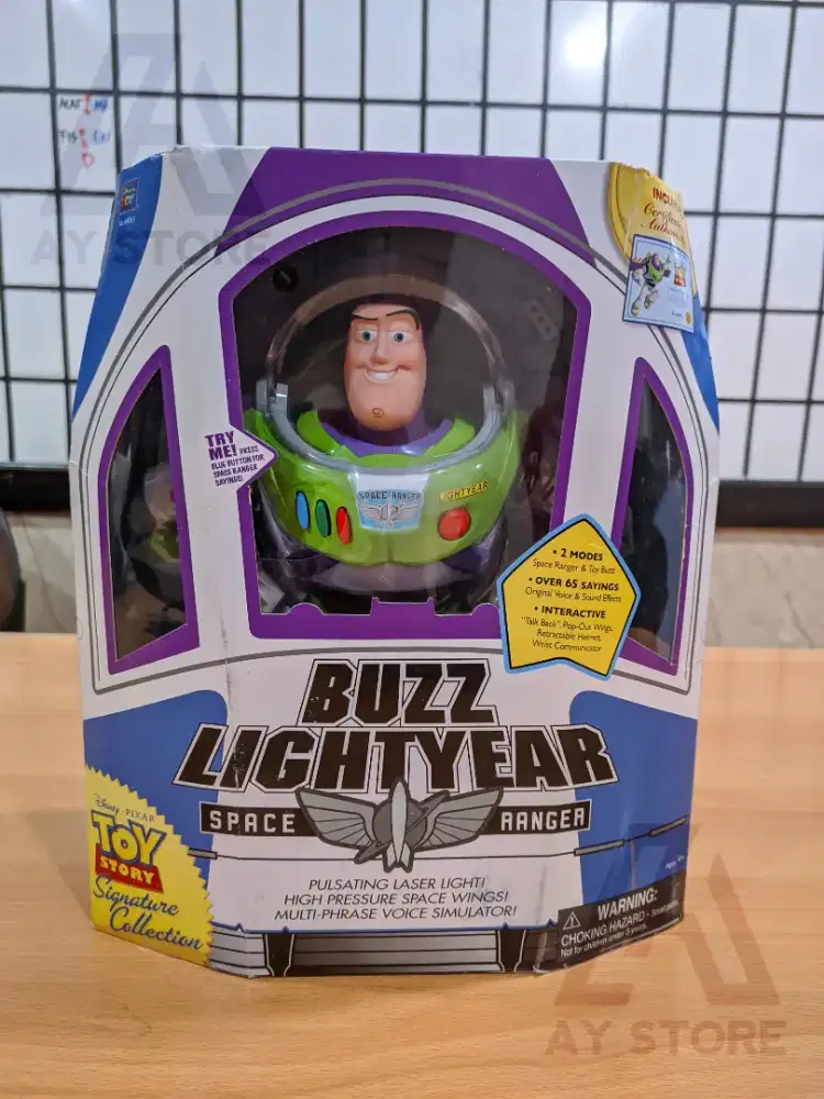 Buzz lightyear toy story Thinkway toys signature collection