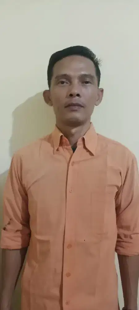 Mencari pekerjaan kurir motor