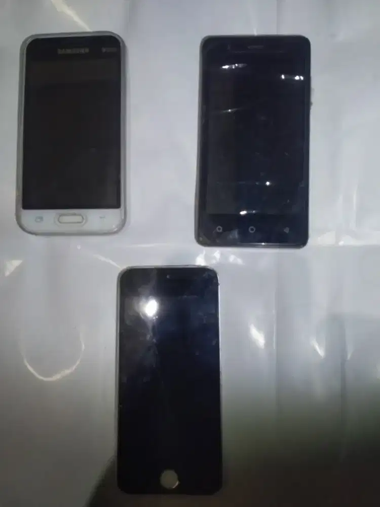 3 handphone mati total