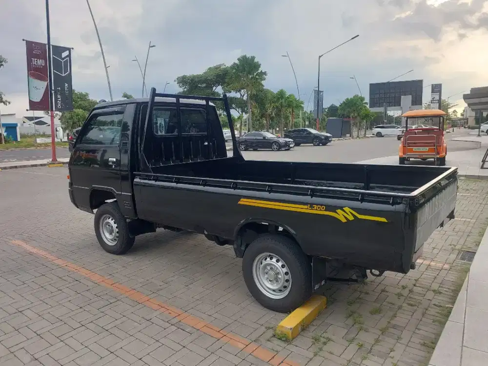 Mitsubishi L300 Euro4 2023 Akhir R/T/BlueTooth/USB/KF3M/STNKKirPanjang