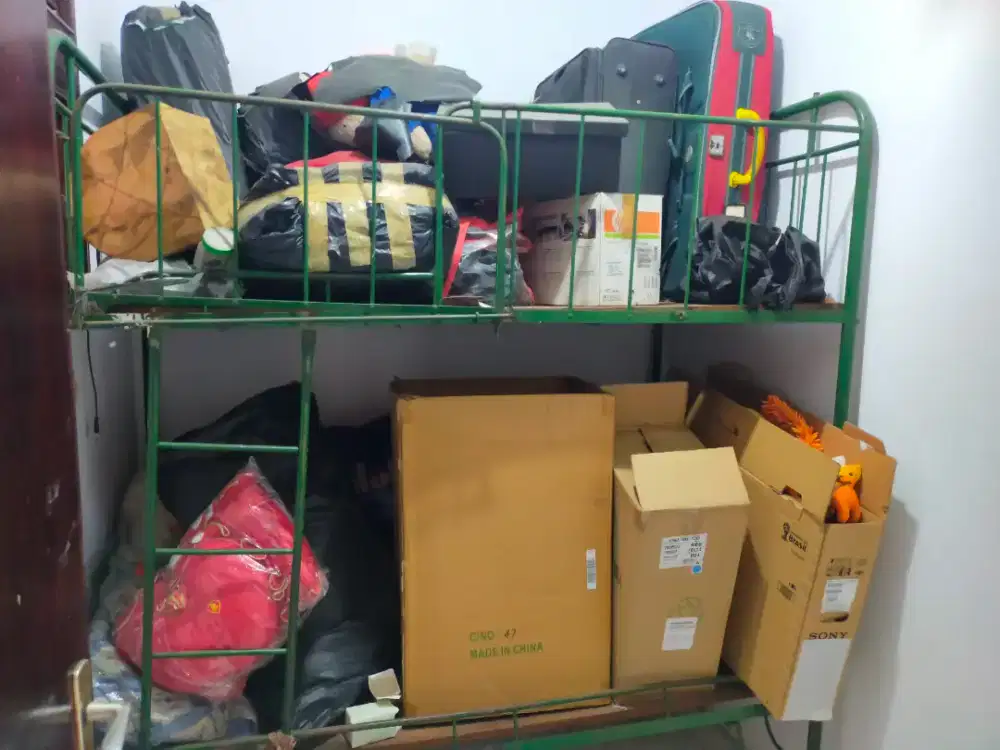 Ranjang Besi 2 tingkat bekas