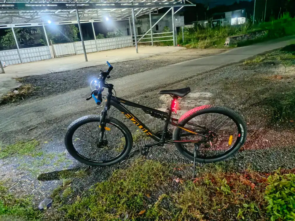 Sepeda fullsus 27.5 bonus jam tangan matic