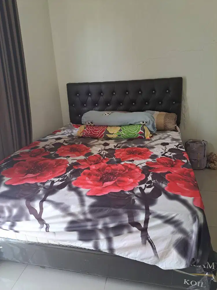 Dijual kasur, Kulkas, Stroler, sofa, tv