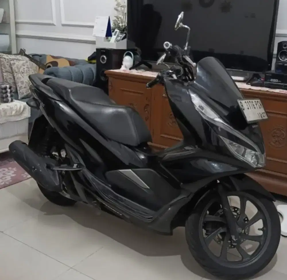 Honda PCX Tahun 2018 - Cakep
