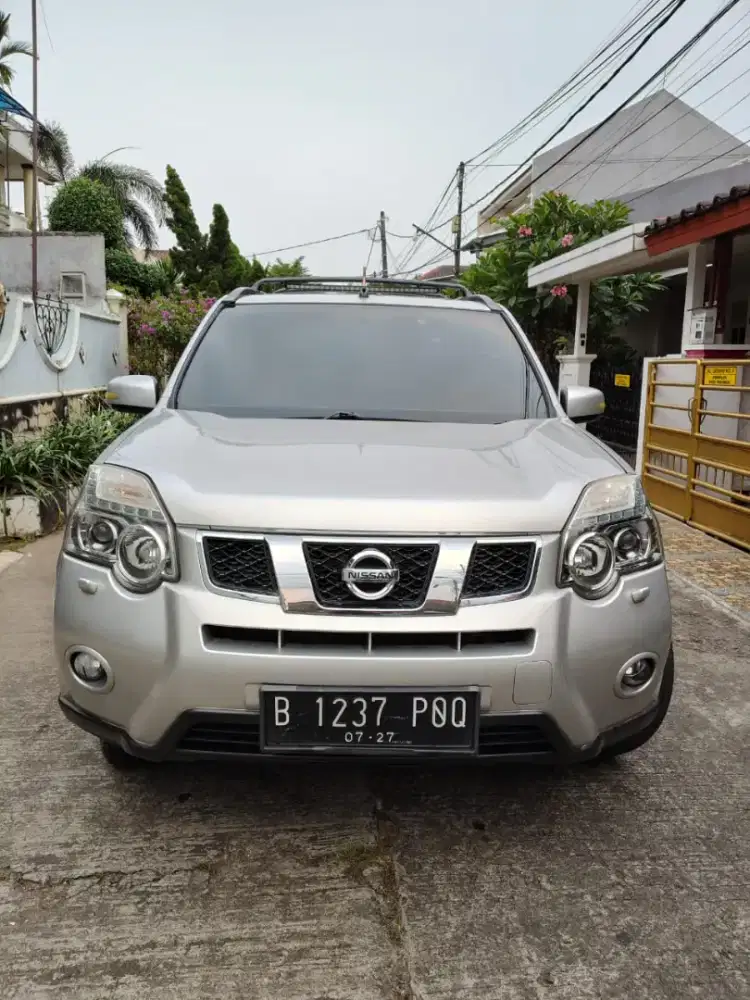 Nisan x-trail s at 2,5 th 2012