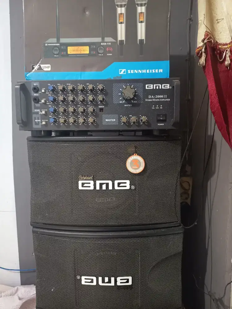 1 Set Karaoke Speaker BMB