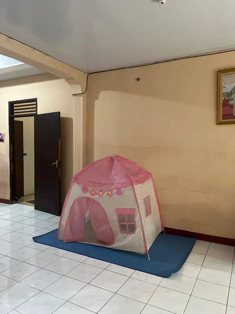 Asisten Rumah Tangga