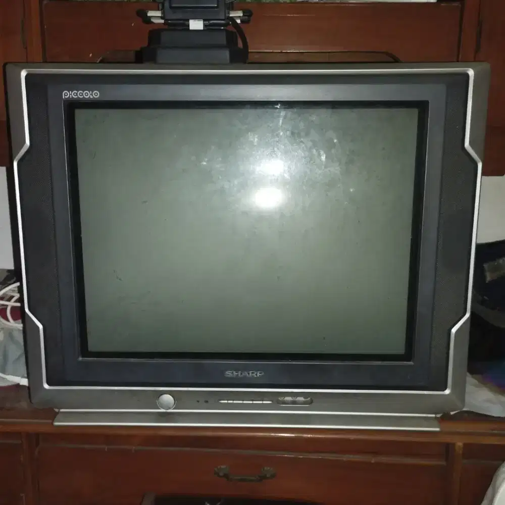 Tv tabung sharp