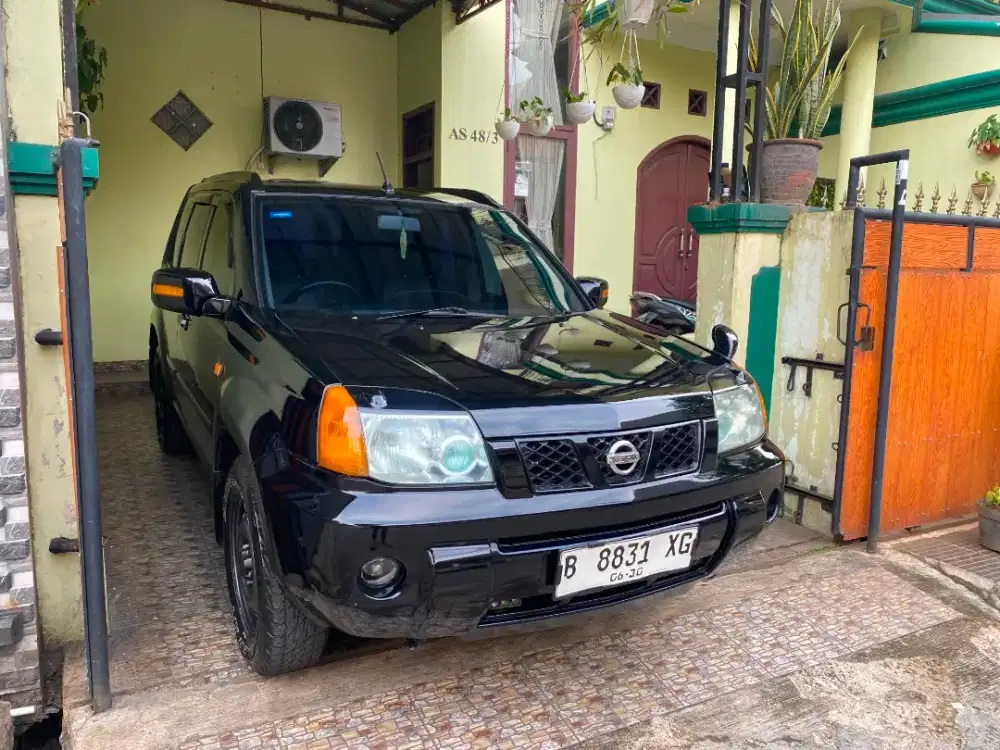 Dijual Nissan Xtrail T30 2.5 St 2005 A/T