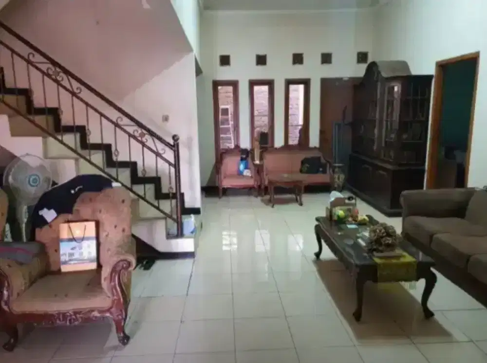 Rumah bagus siap huni lingkungan tenang di turangga buah batu