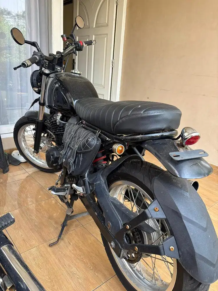 Motor Byson 2012 kondisi oke