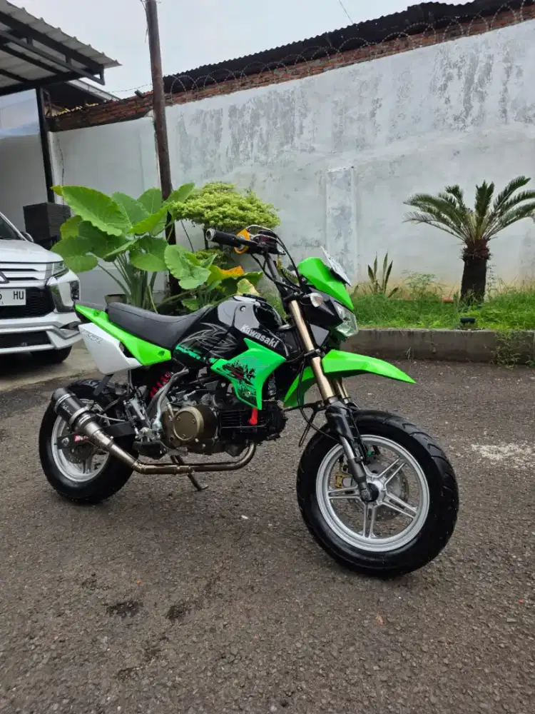 Kawasaki KSR CBU 2011
