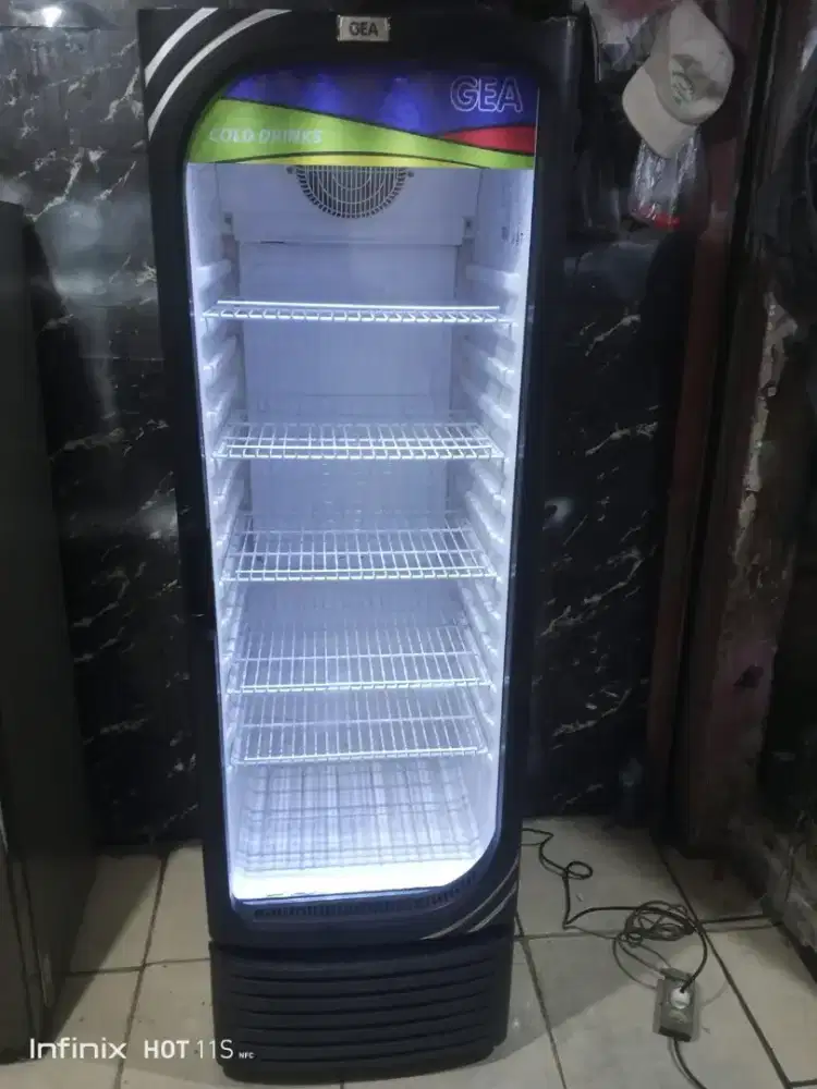 Jual bu kulkas pendingin minuman / showcase ukuran 5 rak merk GEA