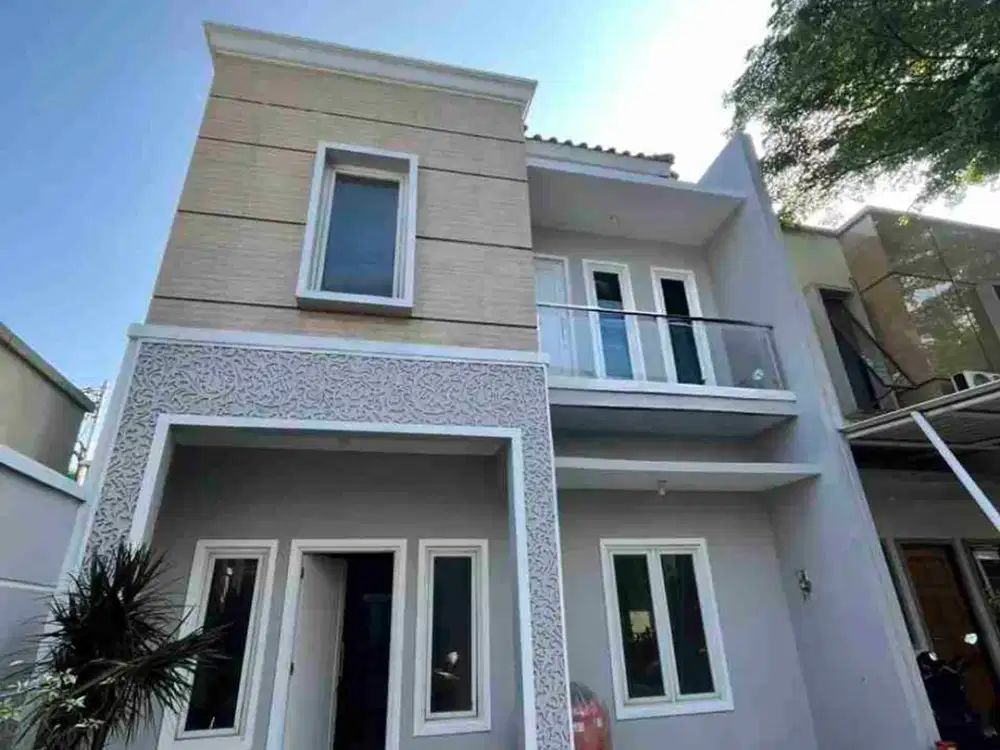 Rumah dalam town house 2 lantai rapi siap huni dijual cepat di Cipayung Jaktim
