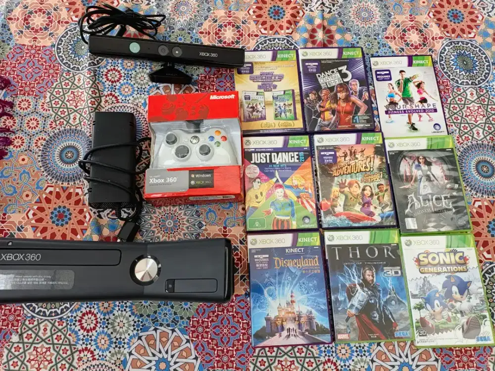 Xbox 360 + kinetic 9 games ORIGINAL semua masih asli belum servis