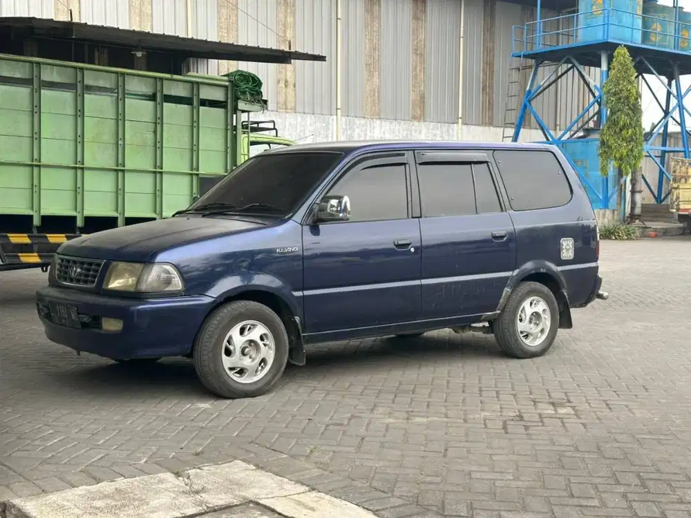 Toyota Kijang 2.4 LGX Diesel