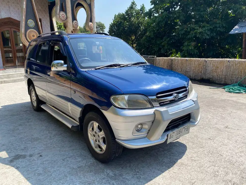 Daihatsu Taruna 1.5 FGX 2004 h is bisa tukar tambah sekoto kediri