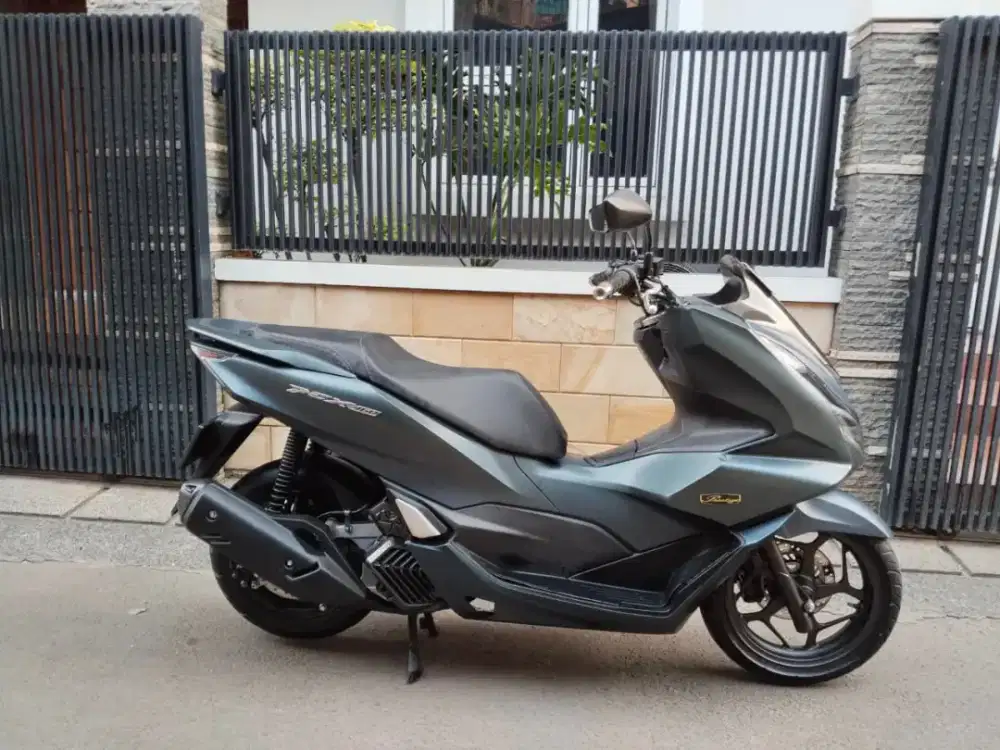 Honda PCX CBS tahun 2023