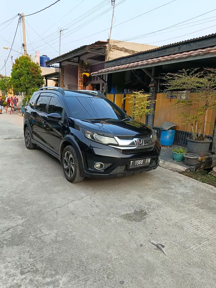 Kes 129 jt Honda BR-V 2016 istimewa