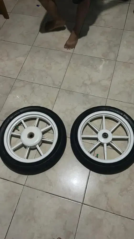 Di jual vlek v rossi