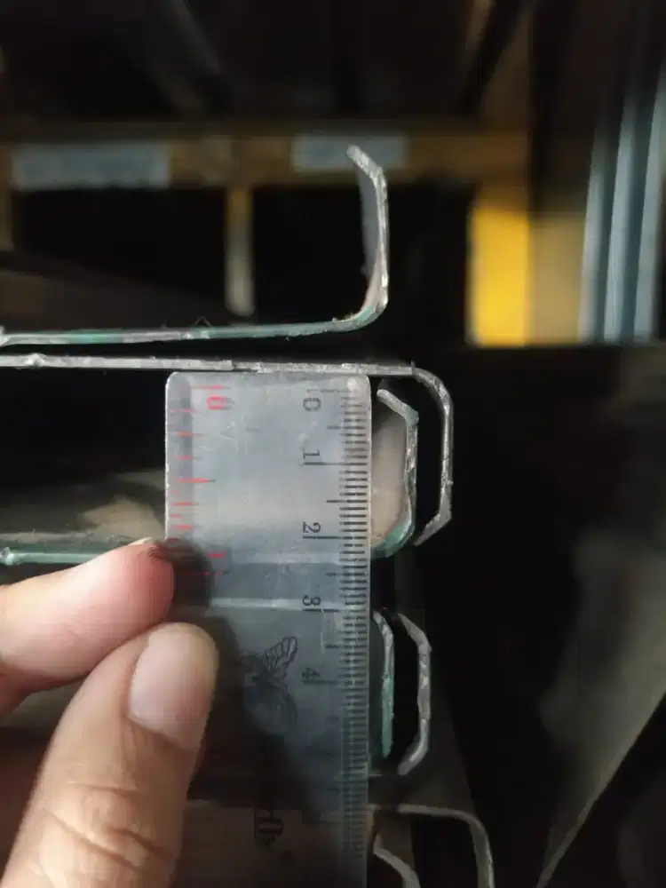 BESI CNP 125X35 TEBAL 1,3MM 6M